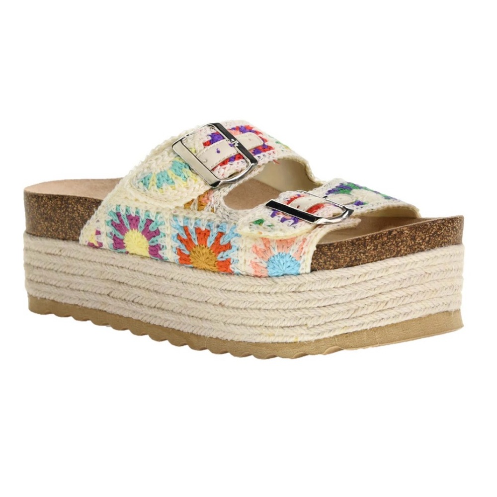 Chinese Laundry Pretends Crochet Sandal